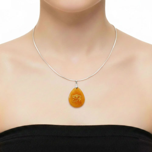 pendentif-aventurine-rouge-oeil-horus