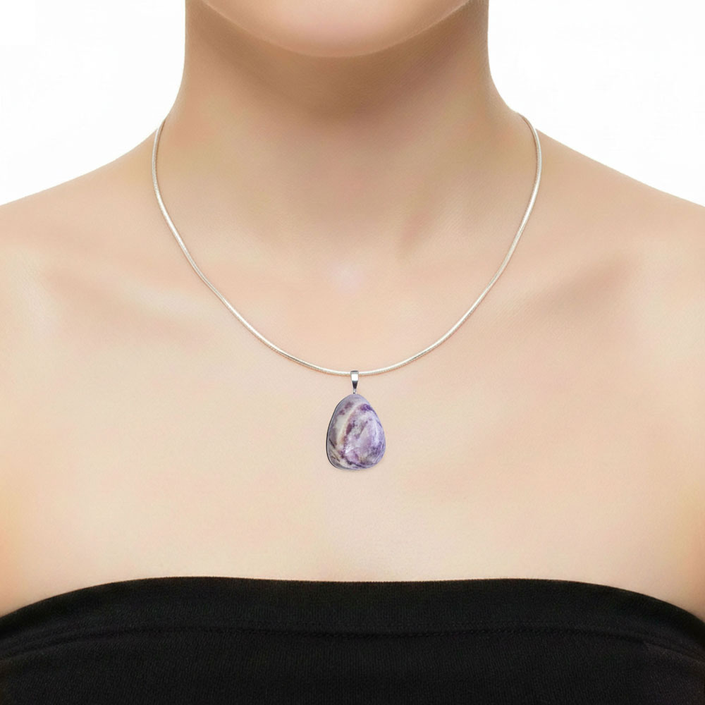 pendentif-charoite-pierre-roulee