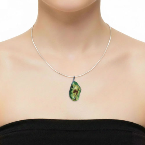 pendentif-chrysoprase-pierre-roulee