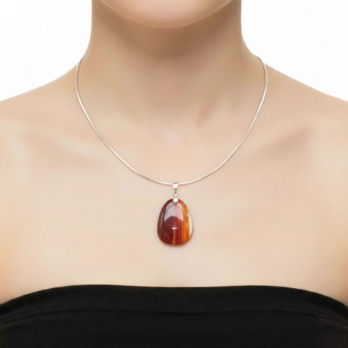 pendentif-cornaline-pierre-plate