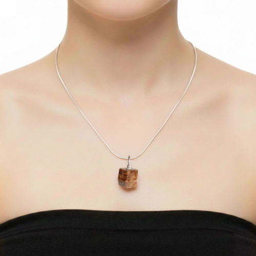 pendentif-grenat-pierre-brute