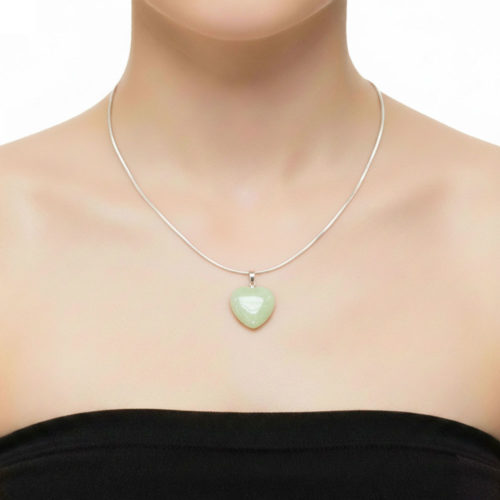 pendentif-jade-vert-petit-coeur