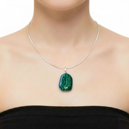pendentif-malachite-pierre-roulee