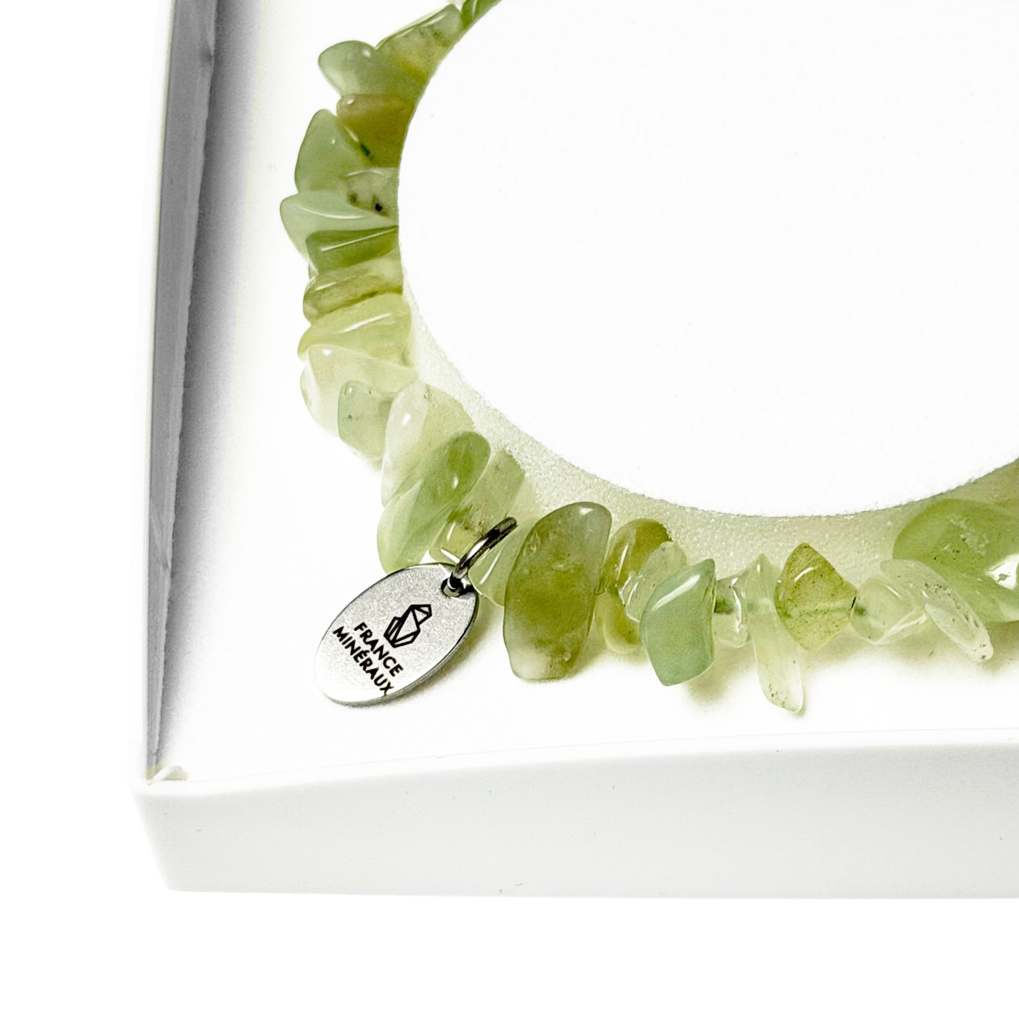 bracelet-jade-de-chine-baroque-19cm-03