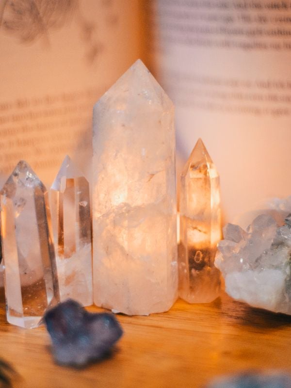 Cristaux de quartz — Guide complet des pierres en lithothérapie